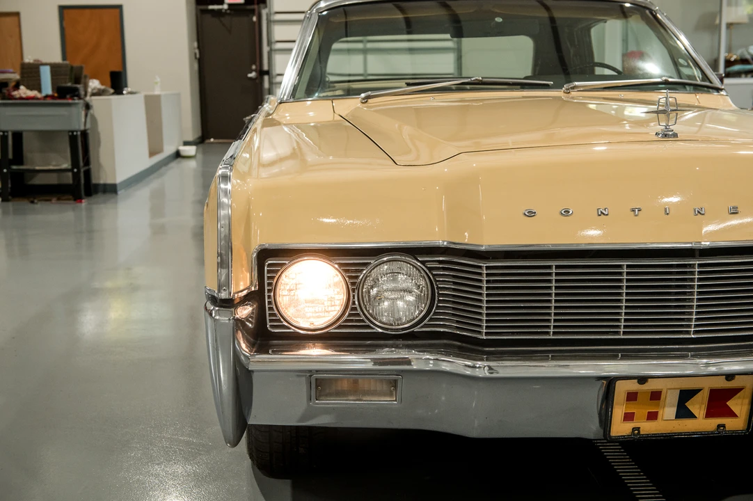 1967 Lincoln - Image 21 of 31