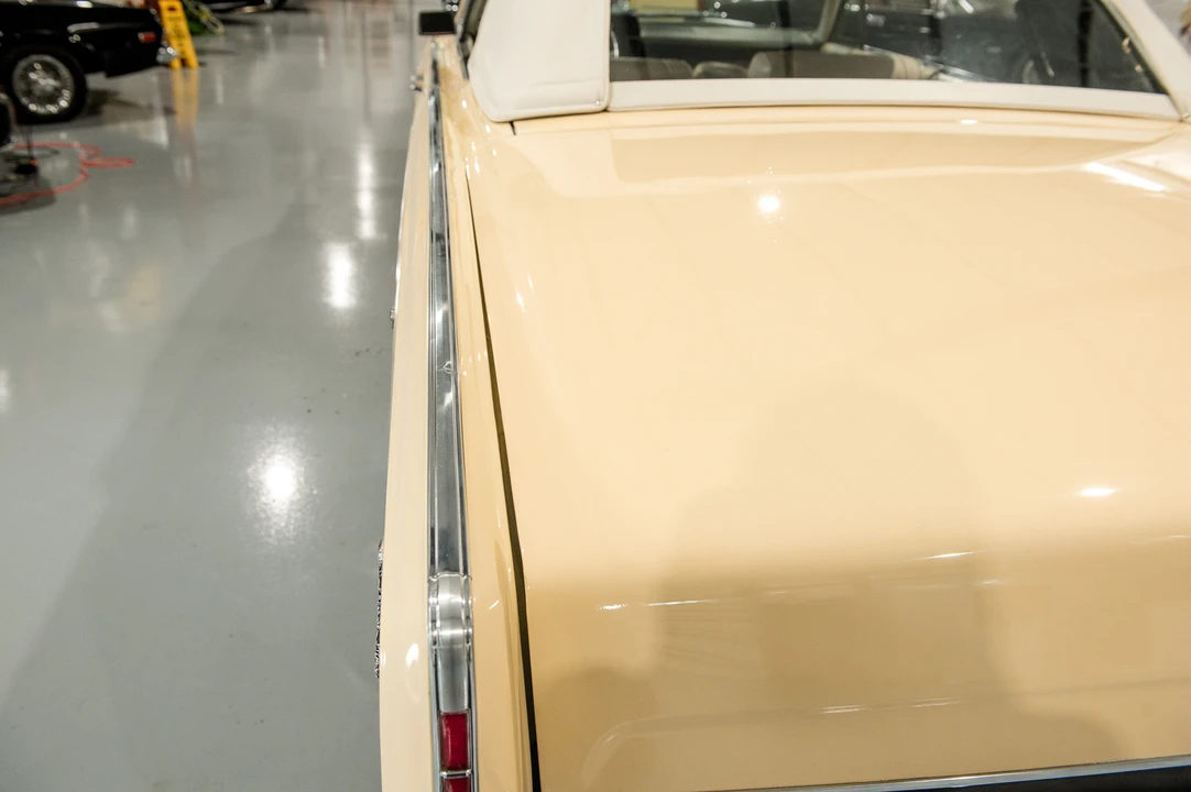 1967 Lincoln Continental 4th Gen - Image 27 of 31