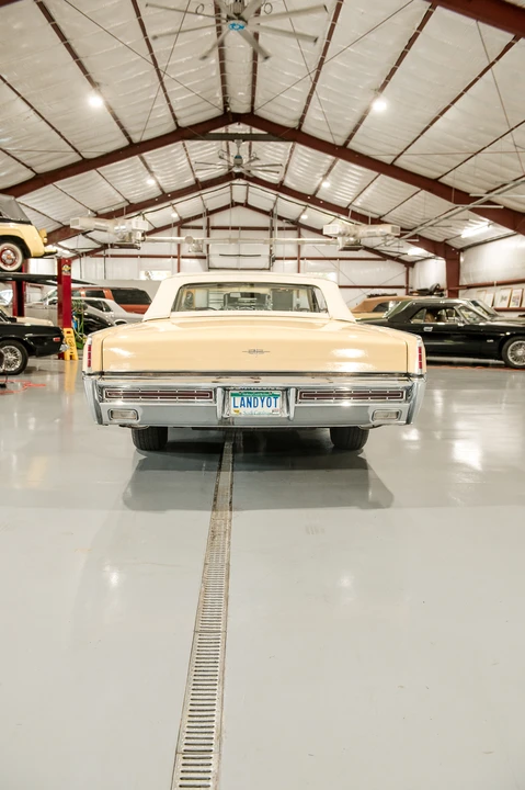 1967 Lincoln - Image 8 of 31