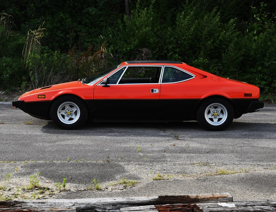 1975 Ferrari 308 GT4 - Image 12 of 31