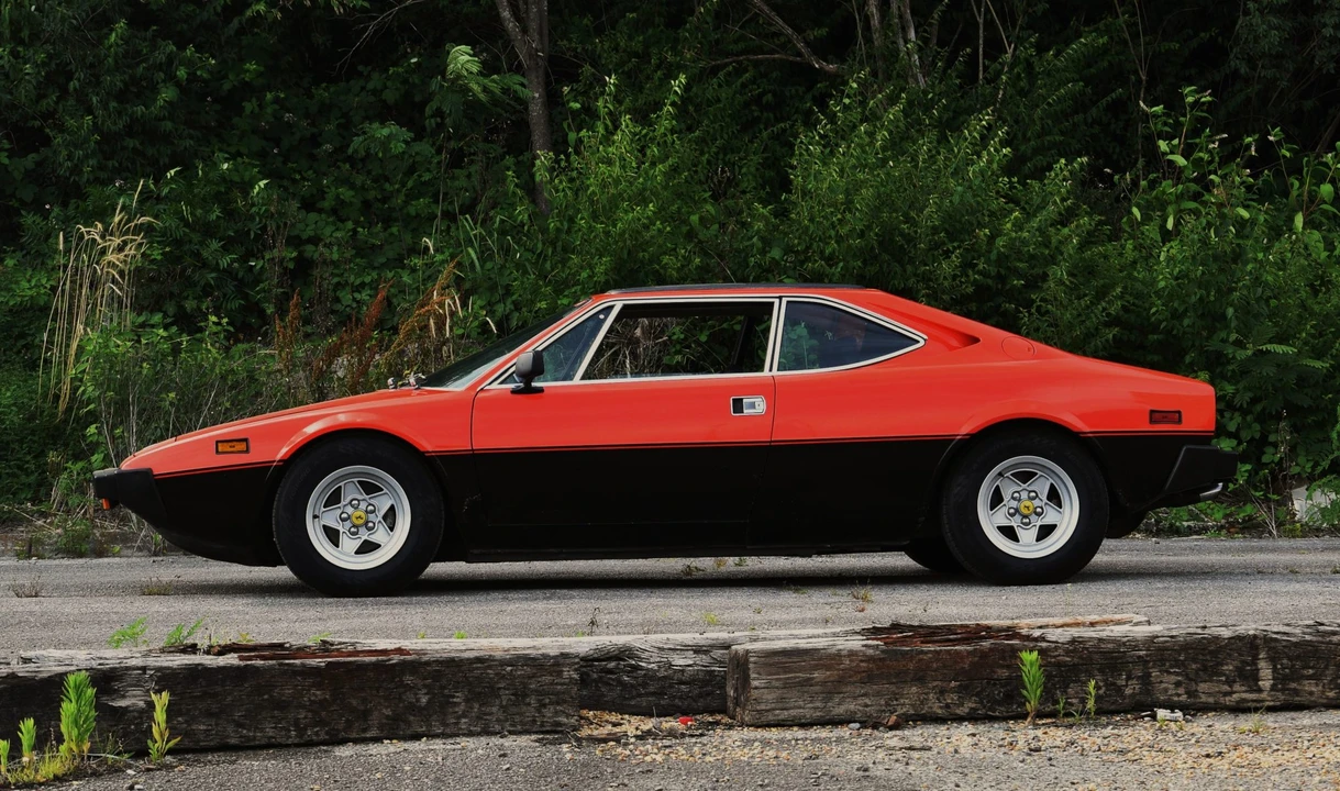 1975 Ferrari 308 GT4 - Image 14 of 31