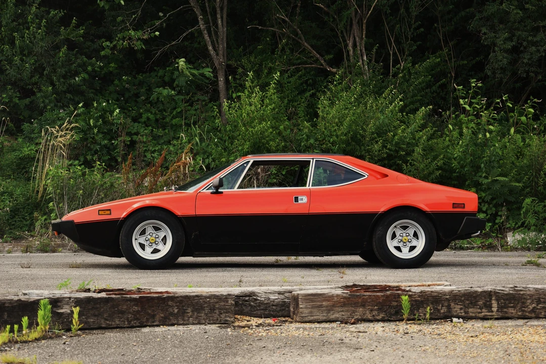 1975 Ferrari 308 GT4 - Image 15 of 31