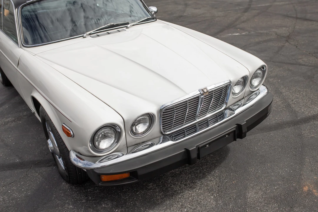 1976 Jaguar XJ Coupe - Image 11 of 31