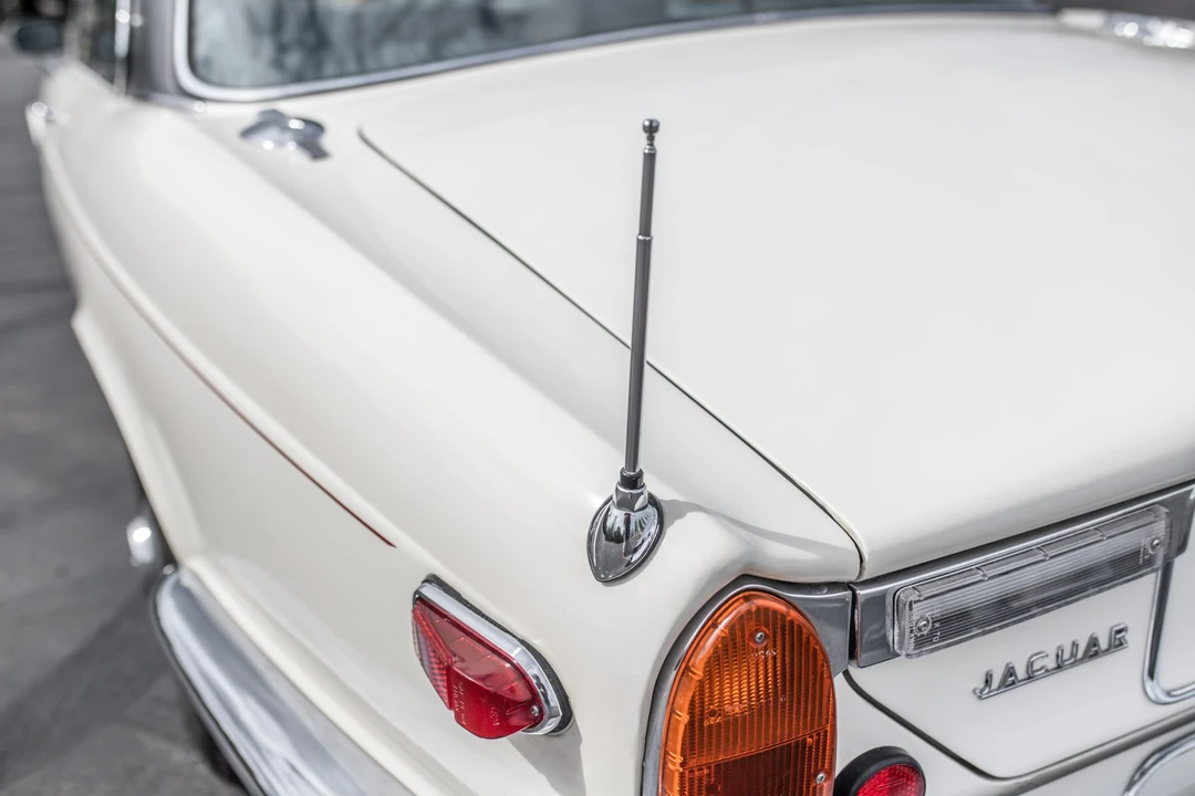 1976 Jaguar XJ Coupe - Image 15 of 31