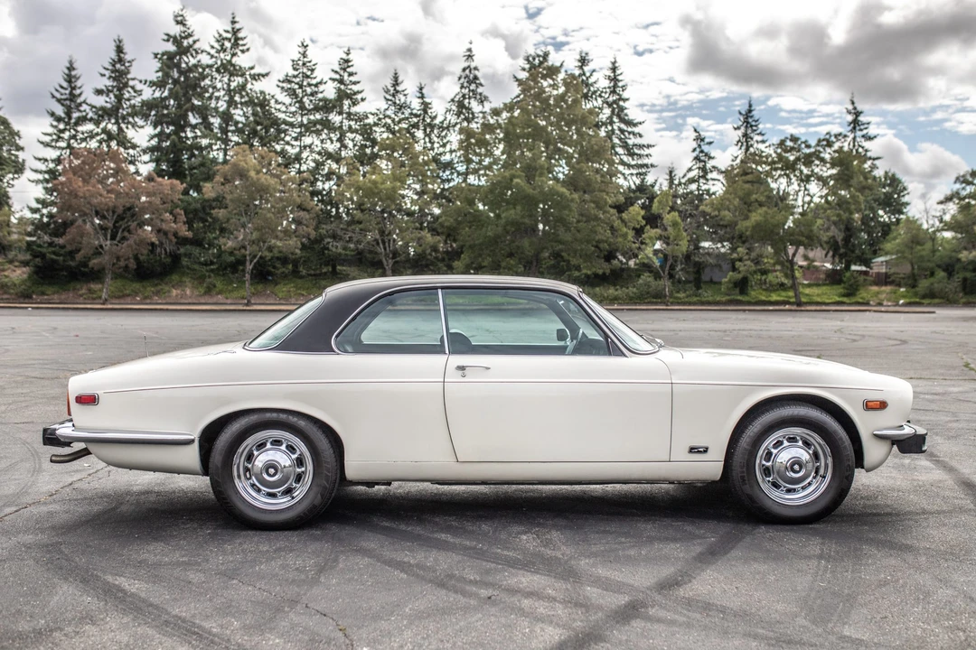 1976 Jaguar XJ Coupe - Image 3 of 31