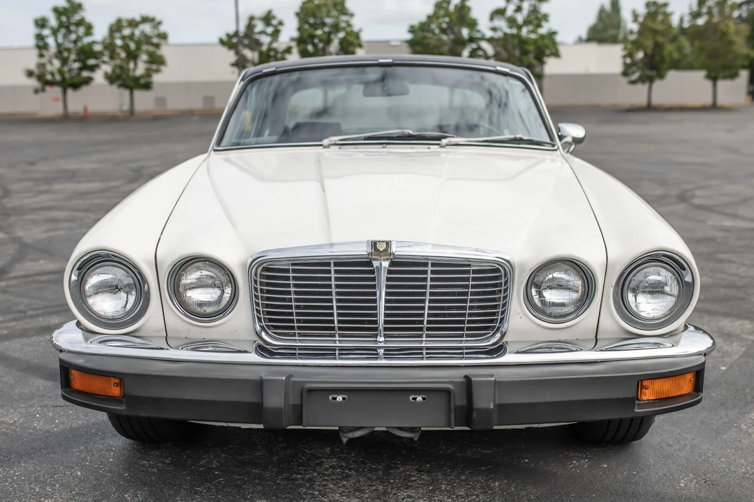 1976 Jaguar XJ Coupe - Image 8 of 31