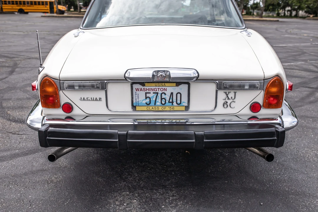1976 Jaguar XJ Coupe - Image 13 of 31