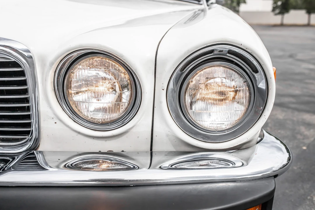 1976 Jaguar XJ Coupe - Image 22 of 31