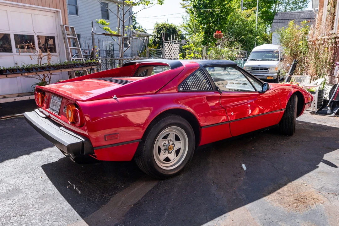 1982 Ferrari 308 GTS - Image 10 of 31