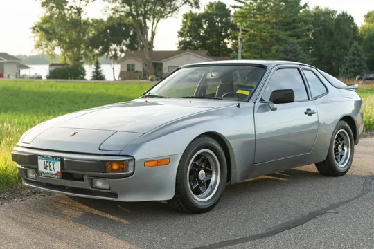 1983 Porsche 944 5-Speed