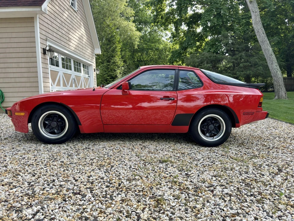 1983 Porsche 944 - Image 14 of 31