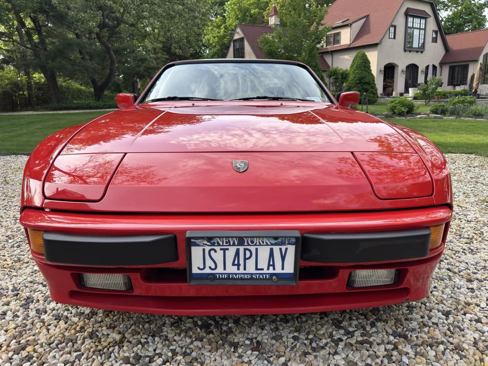 1983 Porsche 944 - Image 4 of 31