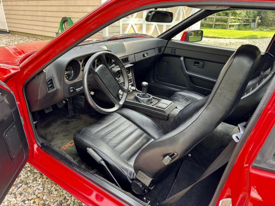 1983 Porsche 944 - Image 18 of 31