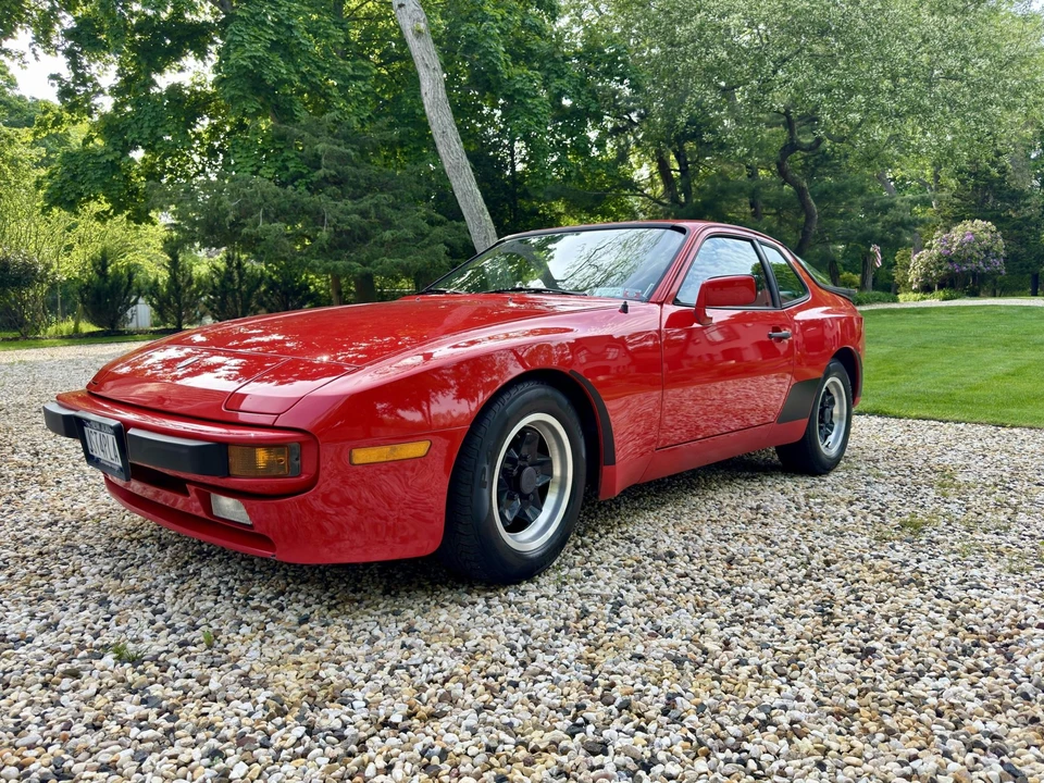 1983 Porsche 944 - Image 2 of 31