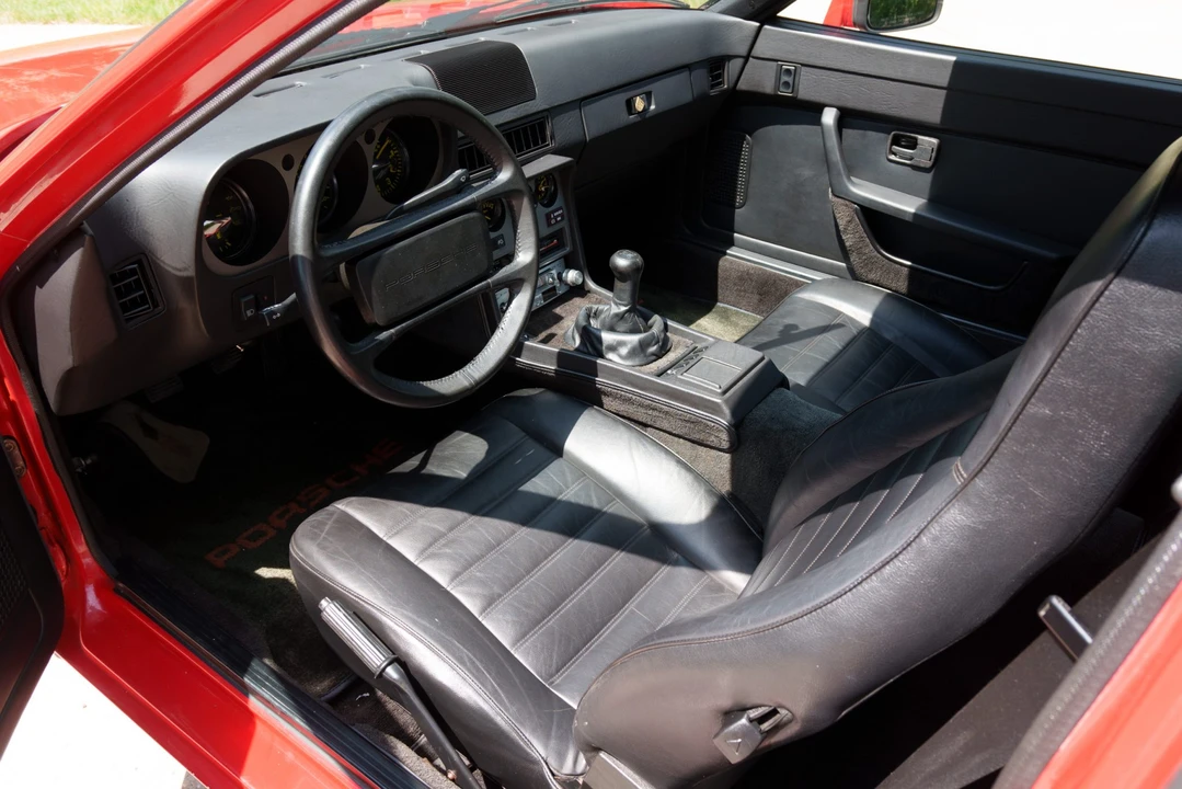1983 Porsche 944 - Image 19 of 31