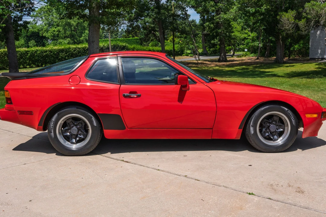 1983 Porsche 944 - Image 8 of 31