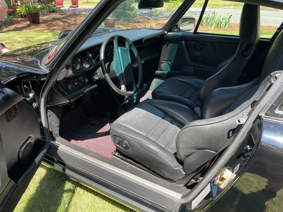 1985 Porsche 911 Carrera 3.2 - Image 28 of 31
