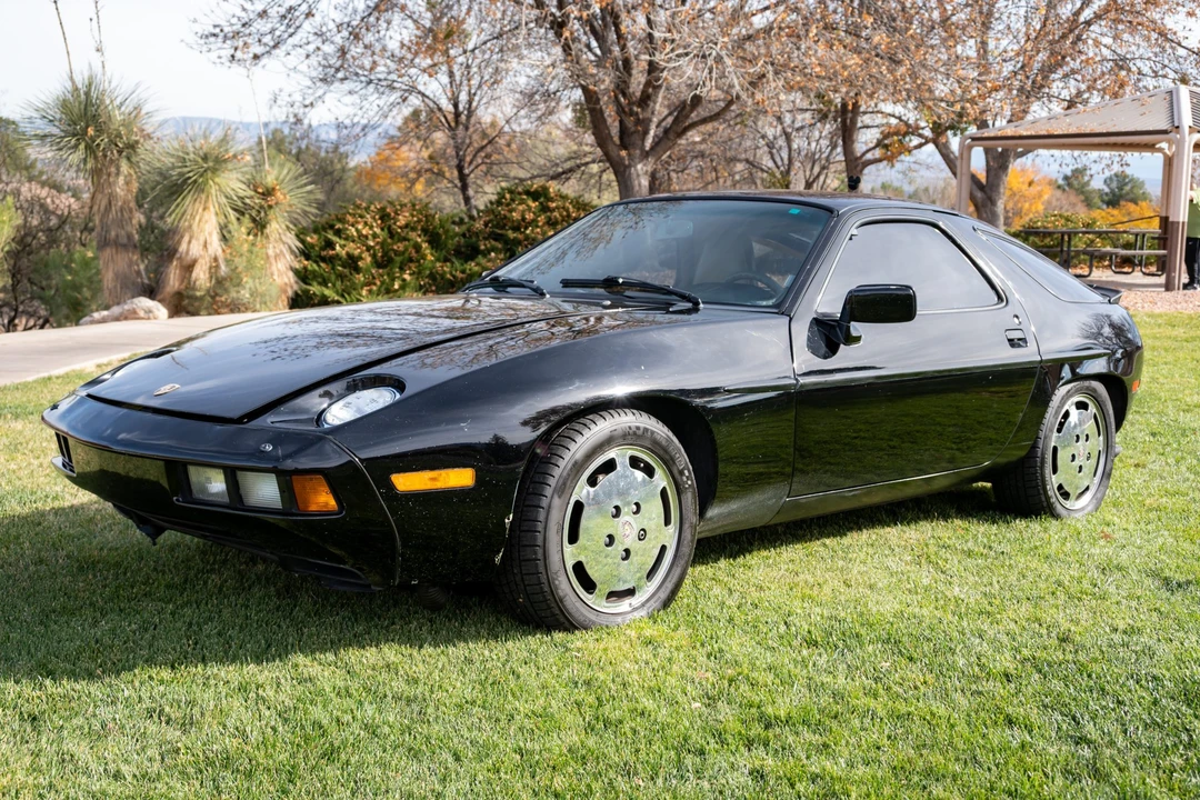 1985 Porsche 928 S - Image 4 of 31