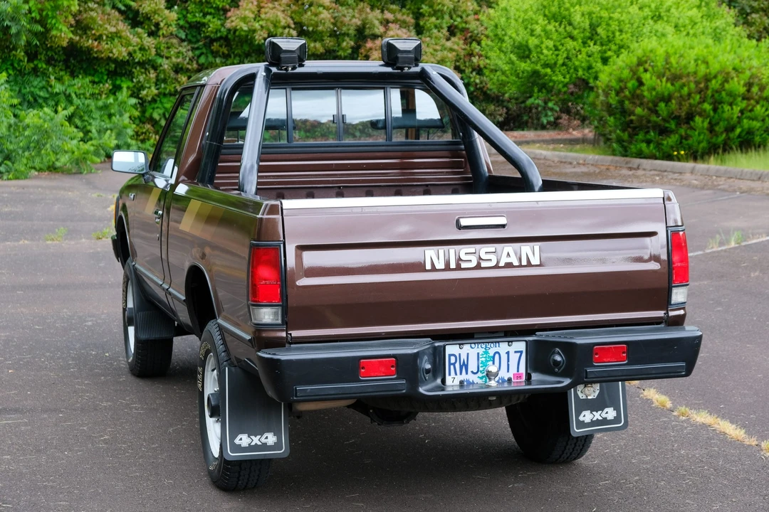 1986 Nissan - Image 19 of 31