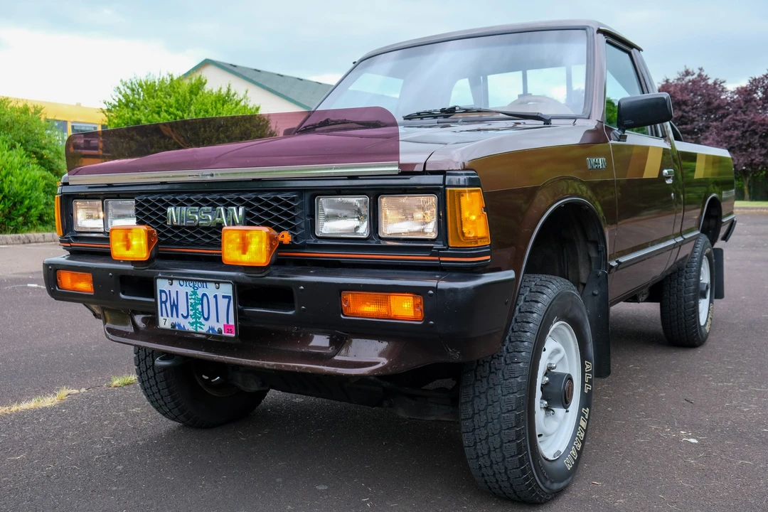 1986 Nissan - Image 12 of 31