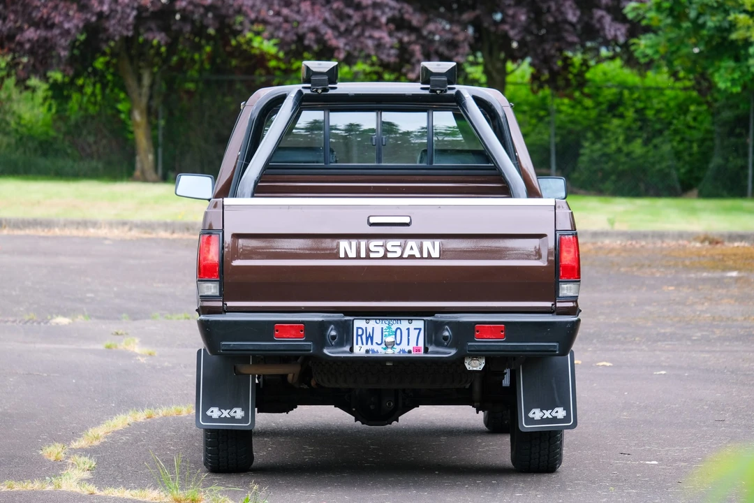 1986 Nissan - Image 23 of 31