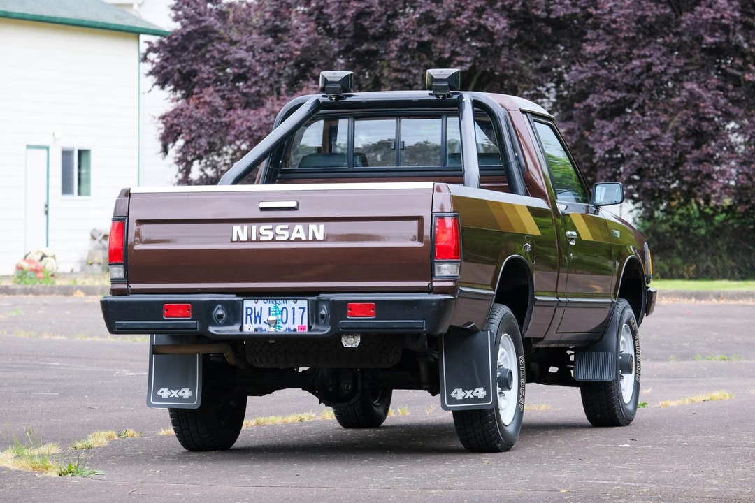 1986 Nissan - Image 27 of 31