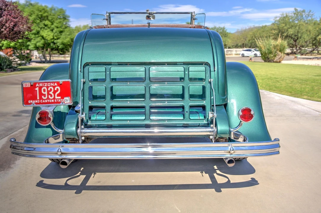 Ford Hot Rod - Image 8 of 31