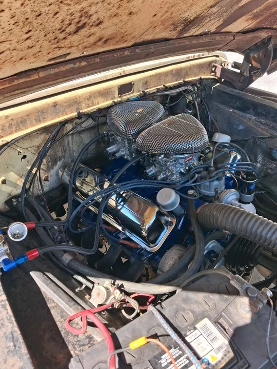 Parts & Memorabilia Engines - Image 2 of 4