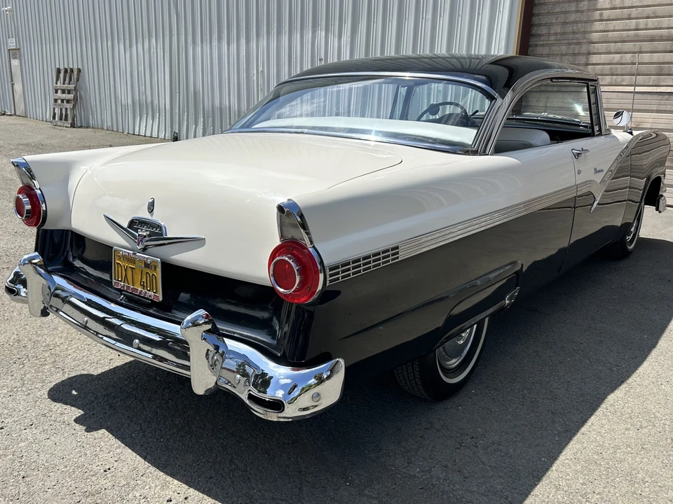 1956 Ford Fairlane 1st Gen - Image 20 of 31