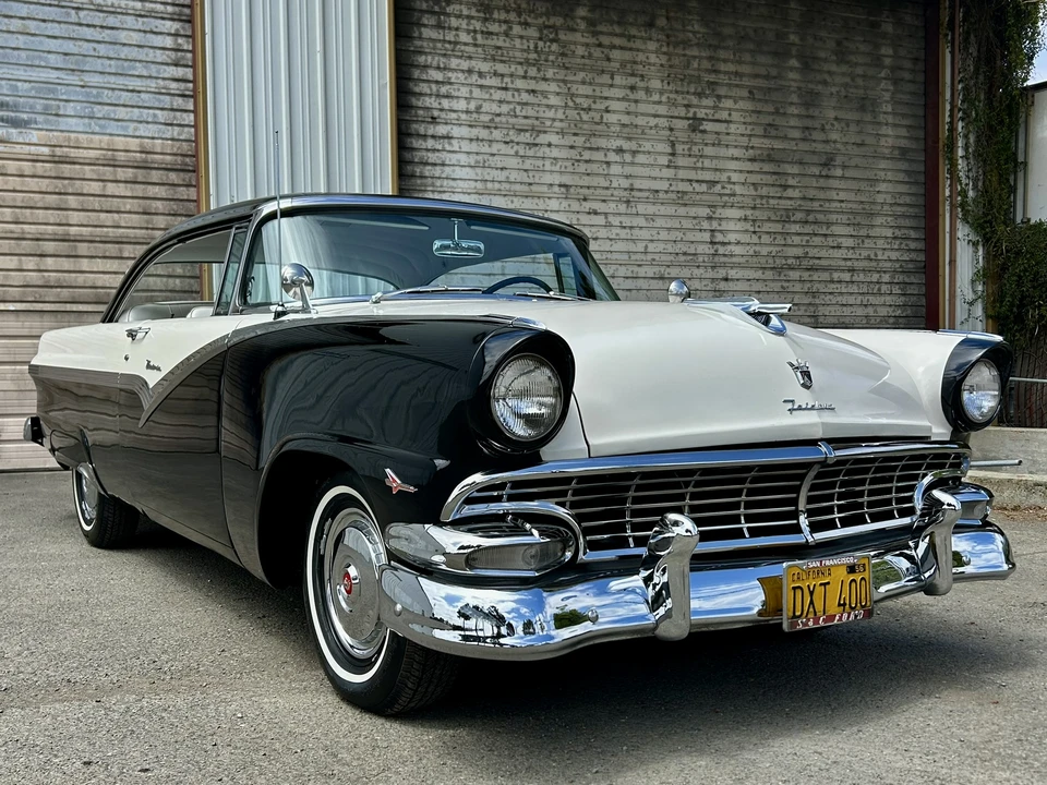 1956 Ford Fairlane 1st Gen - Image 25 of 31