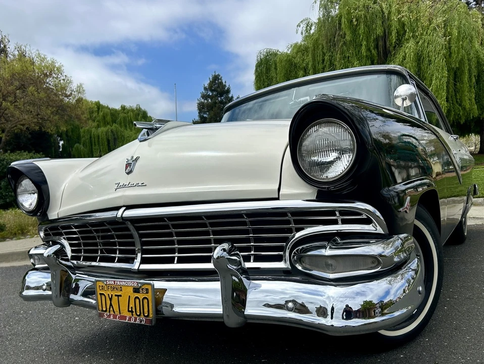 1956 Ford Fairlane 1st Gen - Image 29 of 31