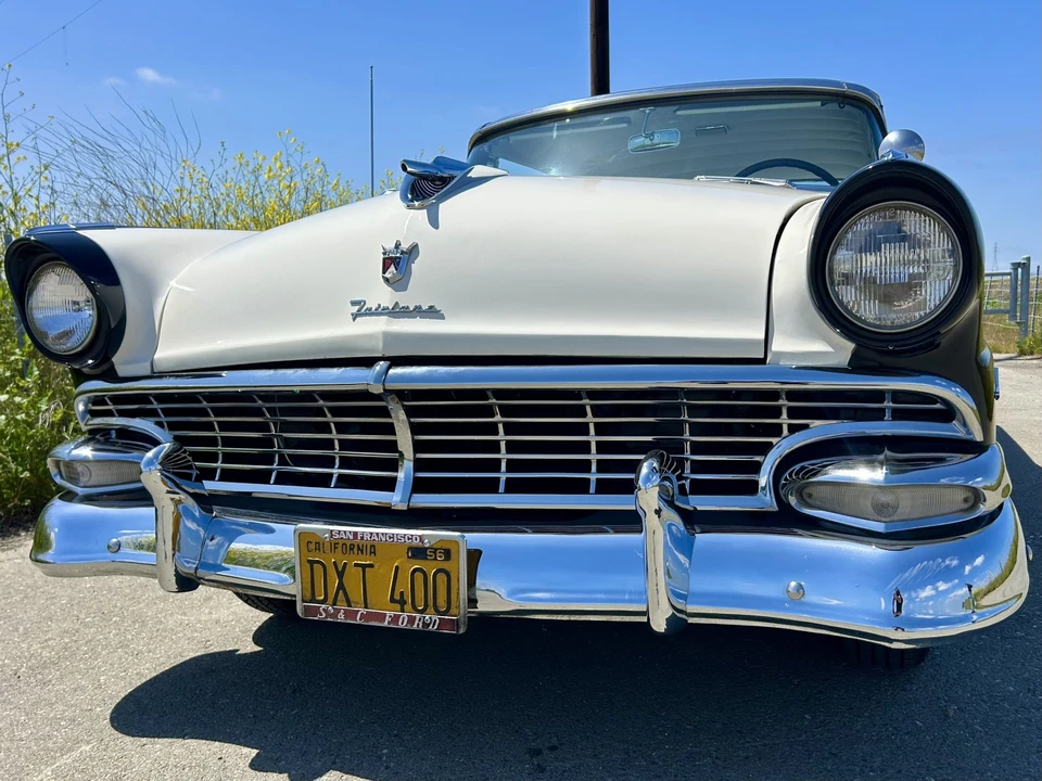 1956 Ford Fairlane 1st Gen - Image 27 of 31