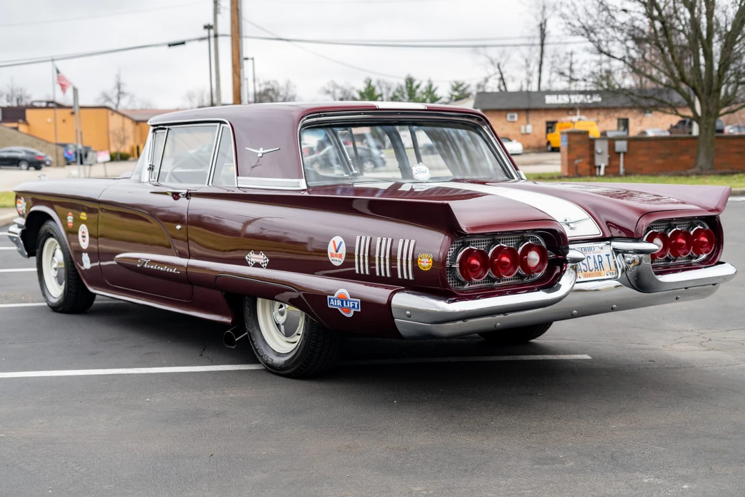 1960 Ford Thunderbird 2nd Gen - Image 9 of 31