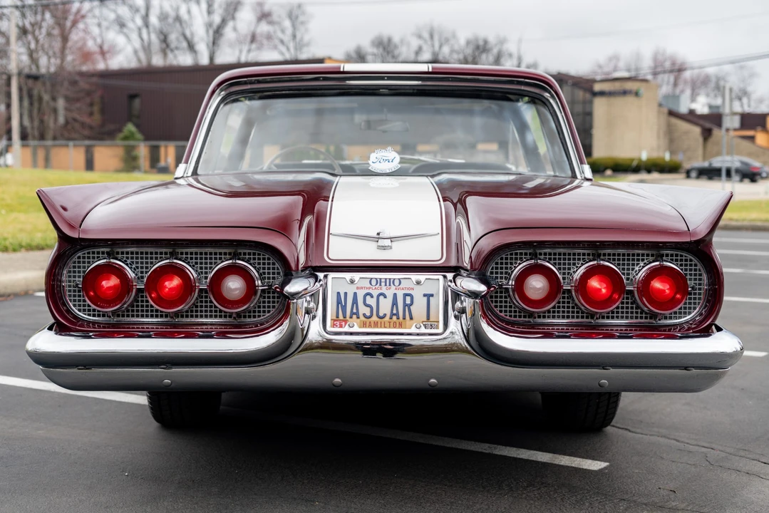 1960 Ford Thunderbird 2nd Gen - Image 7 of 31