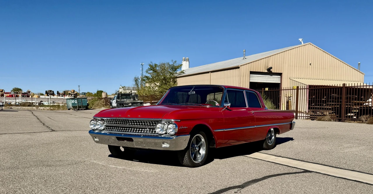 1961 Ford Fairlane 3rd Gen - Image 7 of 31