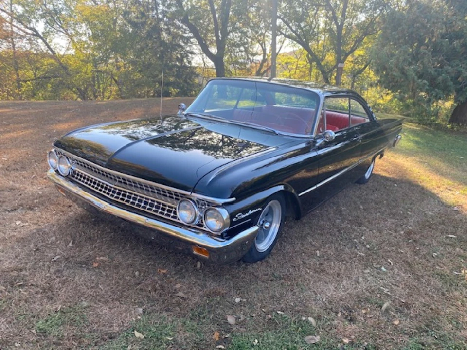 1961 Ford Galaxie 2nd Gen - Image 2 of 31