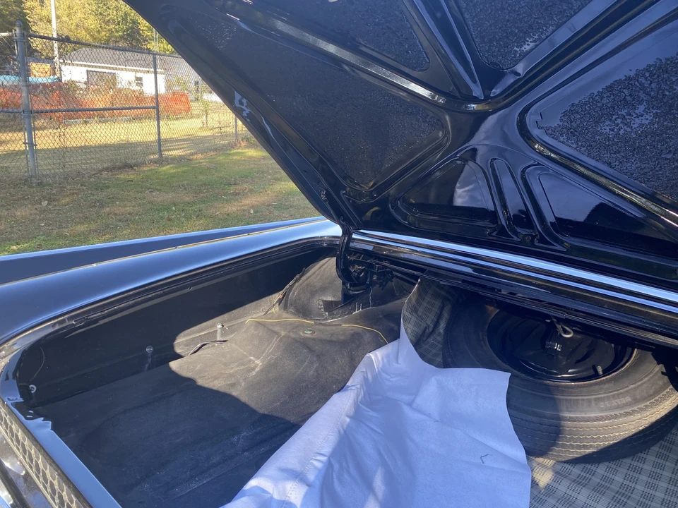 1961 Ford Galaxie 2nd Gen - Image 28 of 31