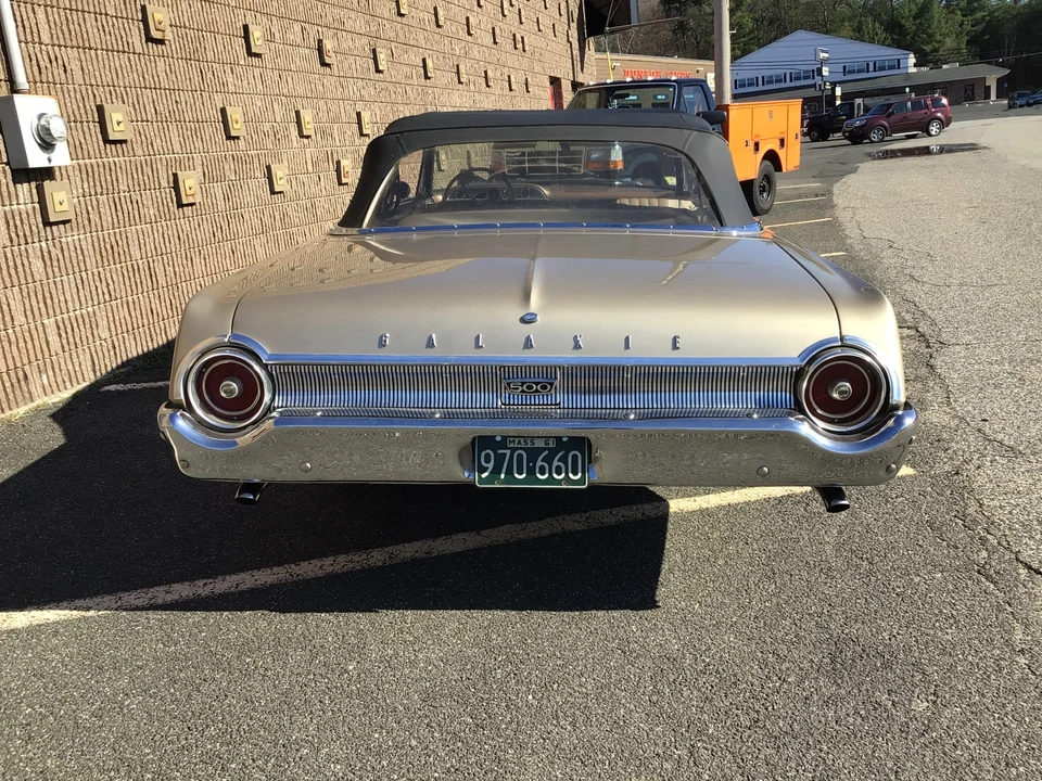 1962 Ford Galaxie 2nd Gen - Image 9 of 31