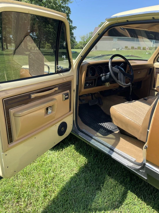 1985 Dodge Ramcharger - Image 20 of 31