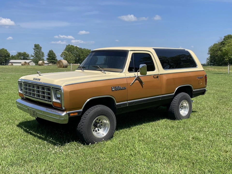 1985 Dodge Ramcharger - Image 3 of 31