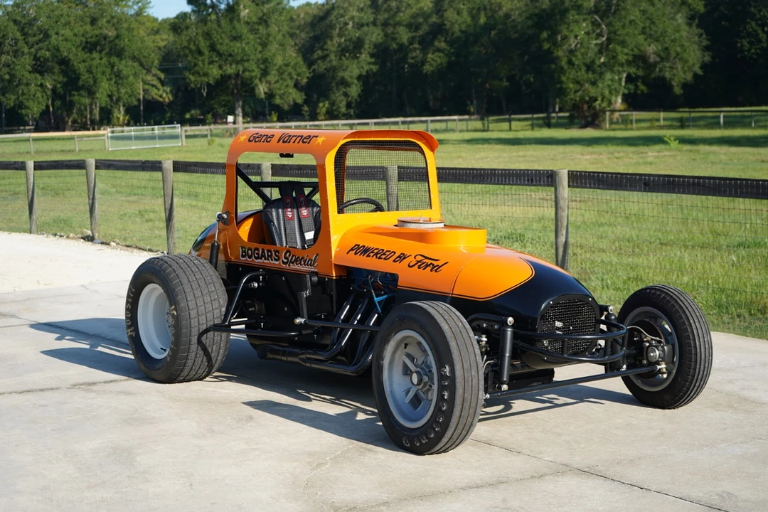 Ford Hot Rod - Image 31 of 31