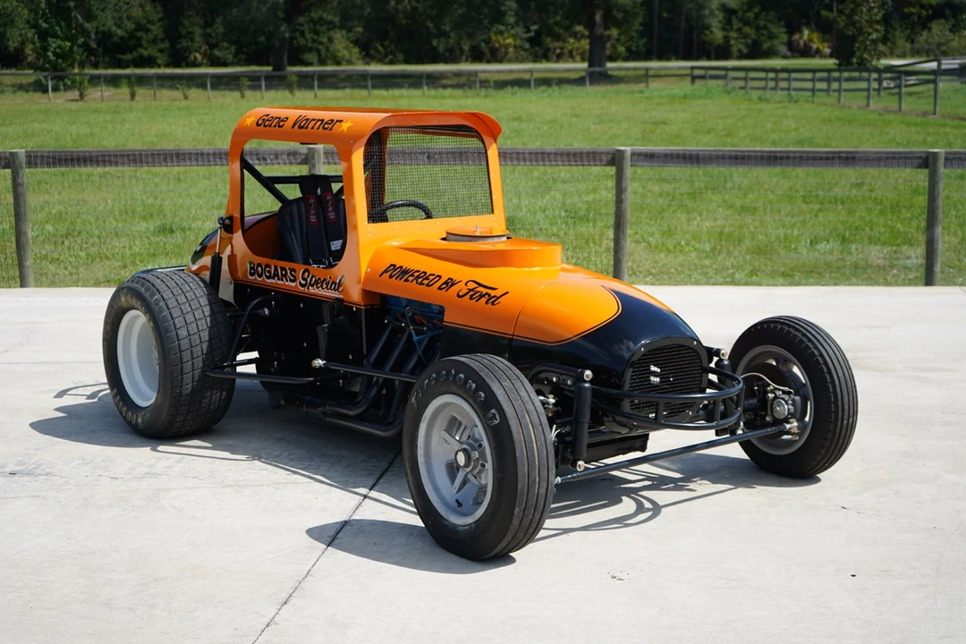 Ford Hot Rod - Image 2 of 31