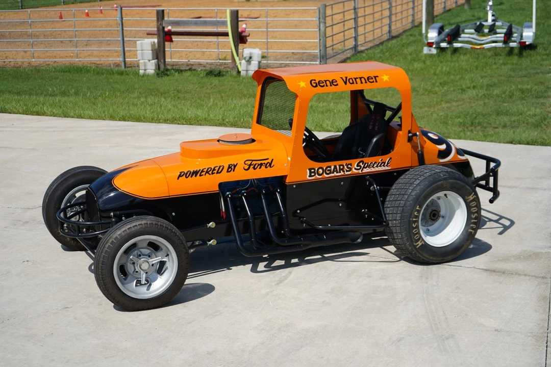Ford Hot Rod - Image 20 of 31