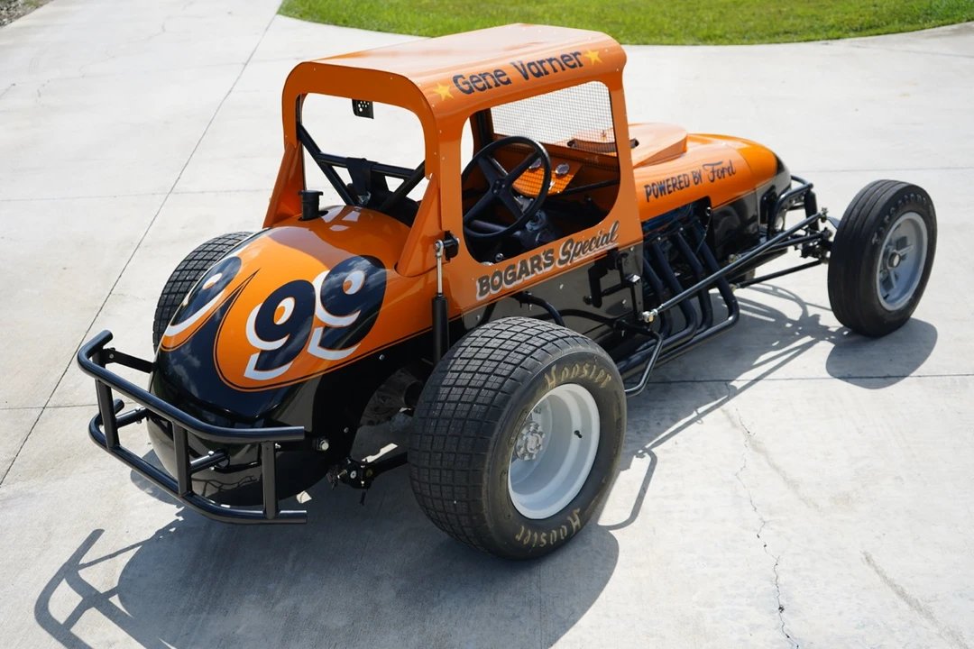 Ford Hot Rod - Image 11 of 31