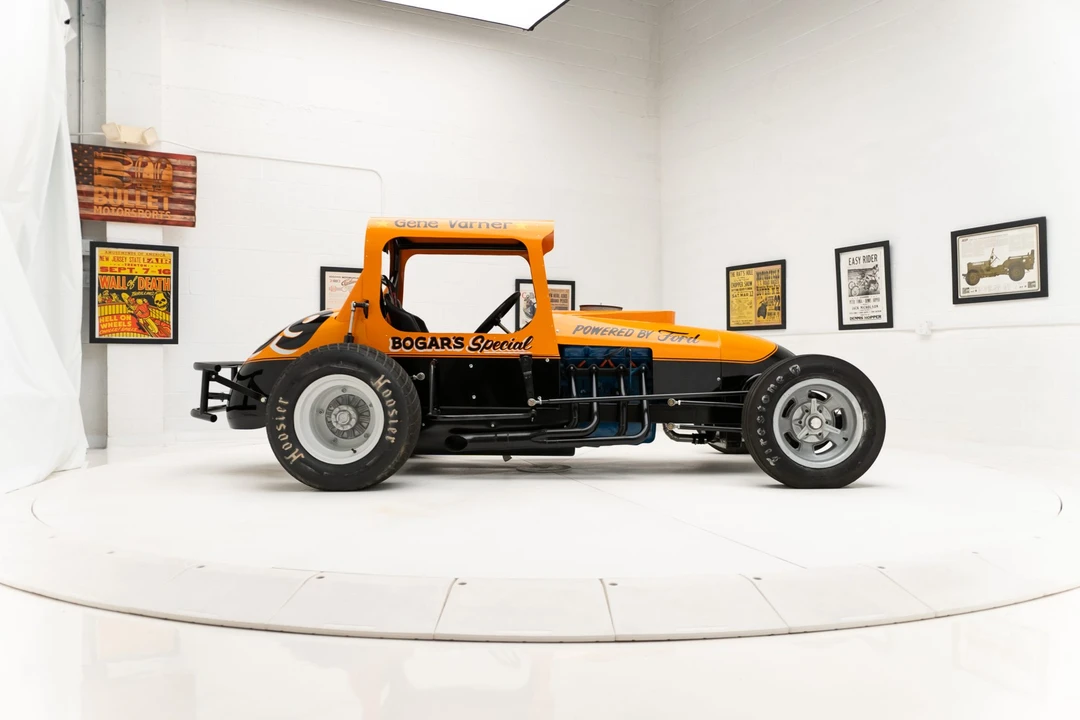 Ford Replica - Image 12 of 31