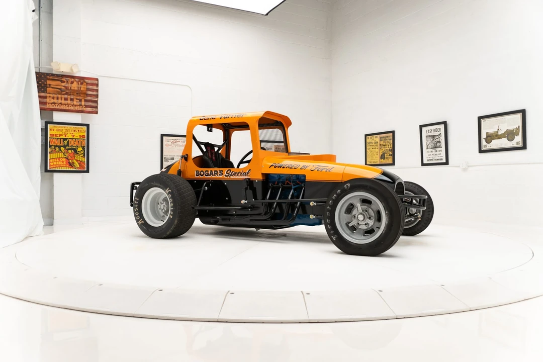Ford Replica - Image 10 of 31