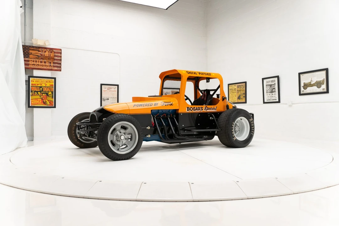 Ford Replica - Image 22 of 31
