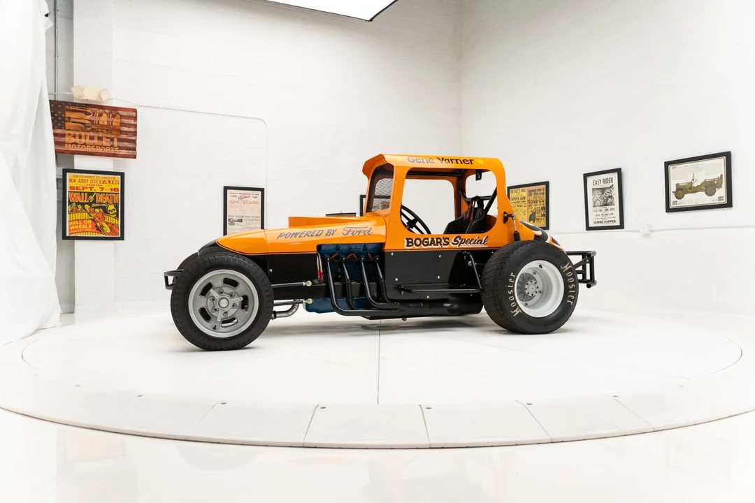 Ford Replica - Image 21 of 31