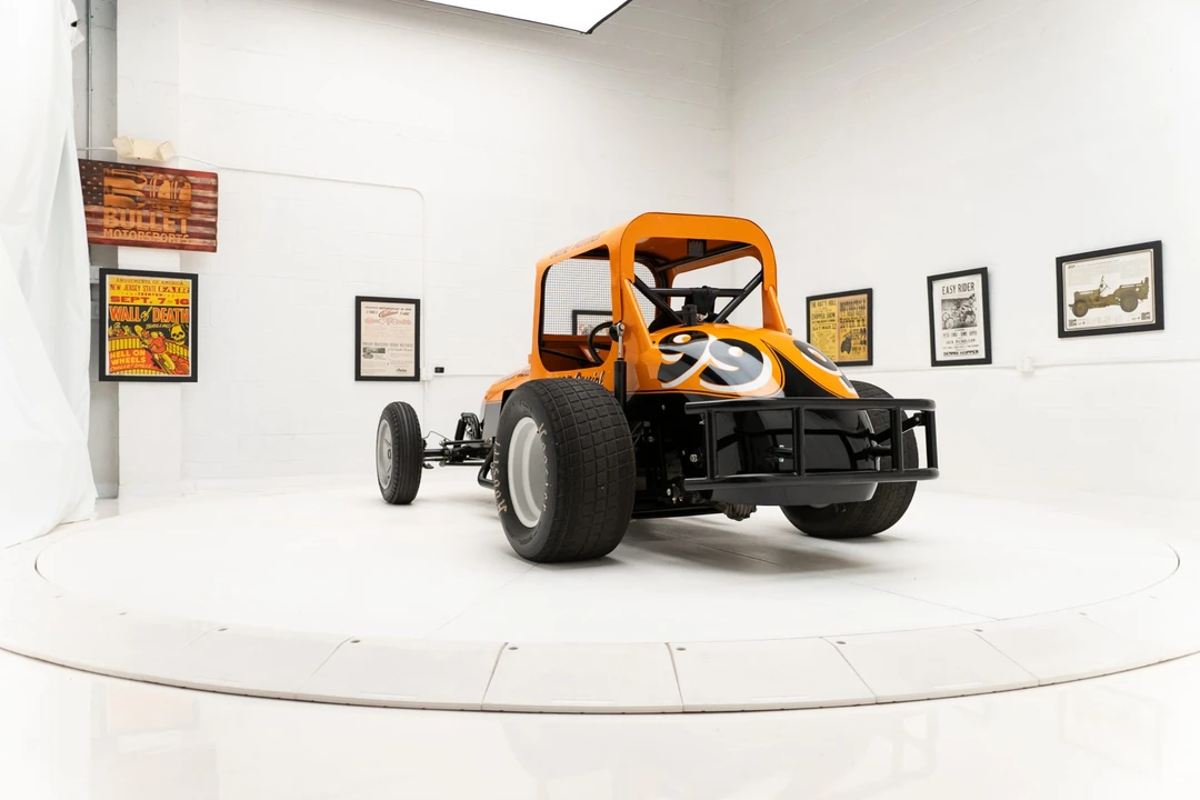 Ford Replica - Image 17 of 31