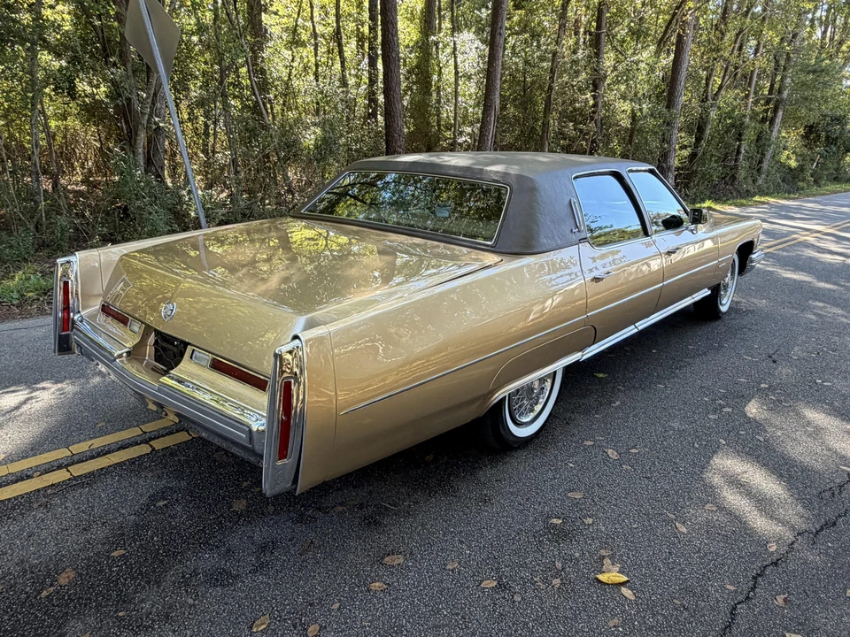 1976 Cadillac Sixty Special - Image 9 of 31